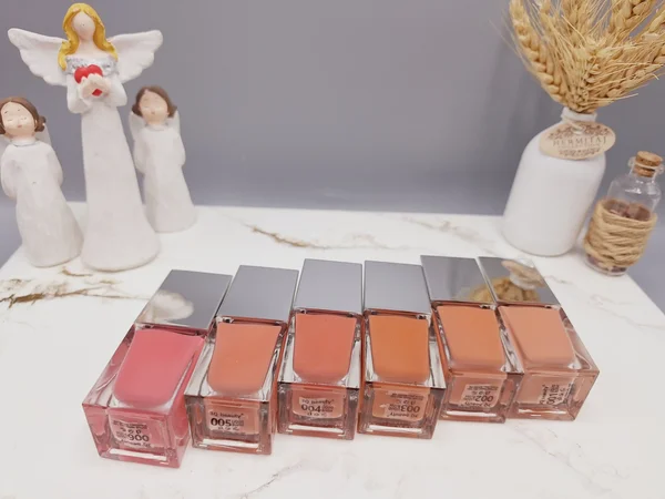 رژگونه مایع زیبای کلاژن دار برند 3Q‏ بیوتی کد BL_8552