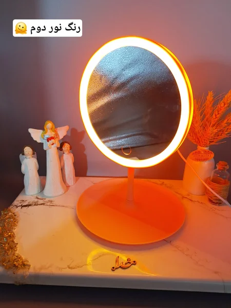 آینه رومیزی رینگ لایت دار لمسی پایین آینه استند دار 2001 (آینه صورتی)