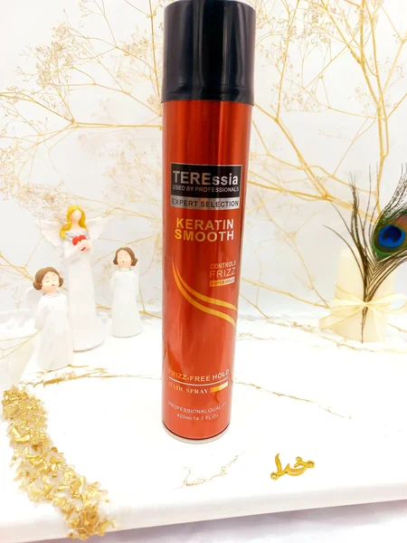 اسپری تافت مو کراتین و صافی 420 میل برند TEREssia کد 3492