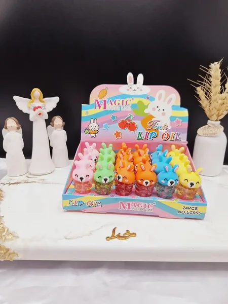 لیپ گیلاس شاینی طرح خرگوش بامزه برند مجیک MAGICکد LC955