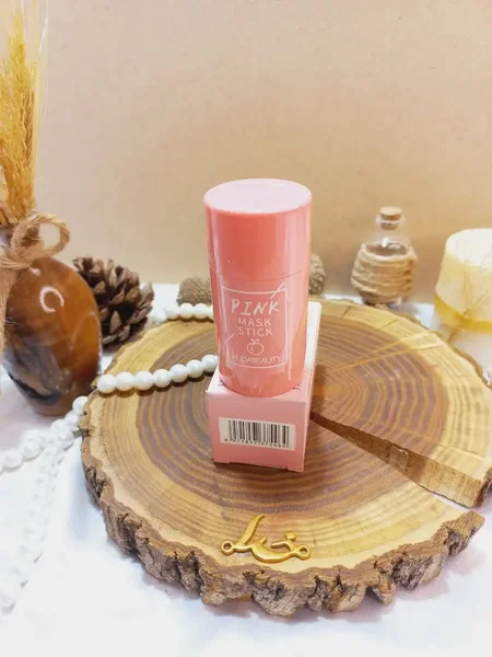 استیک ماسک پرطرفدار صورتی PINK تمیز کننده عمیق پوست هدی بیوتی HUDA BEAUTY کد H92070