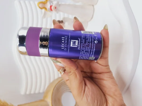 مام رولی 24 ساعته 50ml برند LÈCATÈ D'FEMMÉ کد 2427