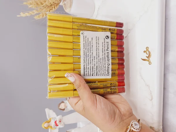 پک 12 تایی رژ مدادی برند دوسه doucce پوکه طلایی کد A