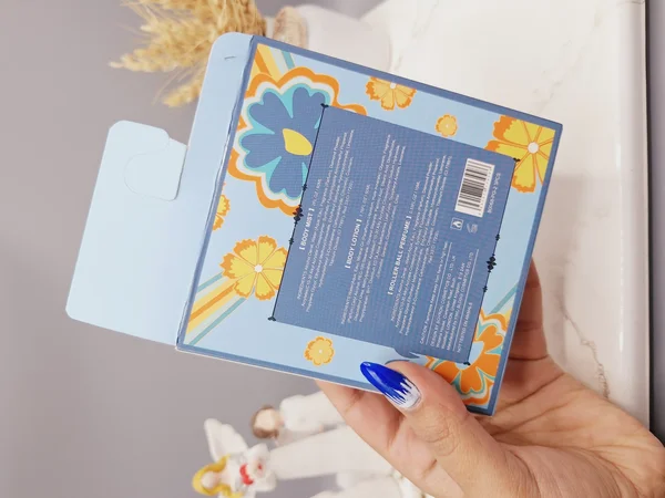 پک 3 تایی بادی اسپلش و لوسیون و عطر قلمی فوق العاده خوشبو و ماندگار برند پینک این سویت کد 4586