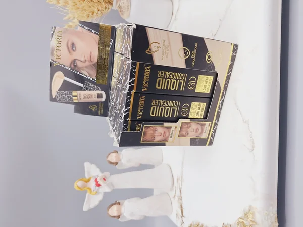 کانسیلر زیر چشم 24 ساعته فوق العاده برند VICTORIA کد 1208,02