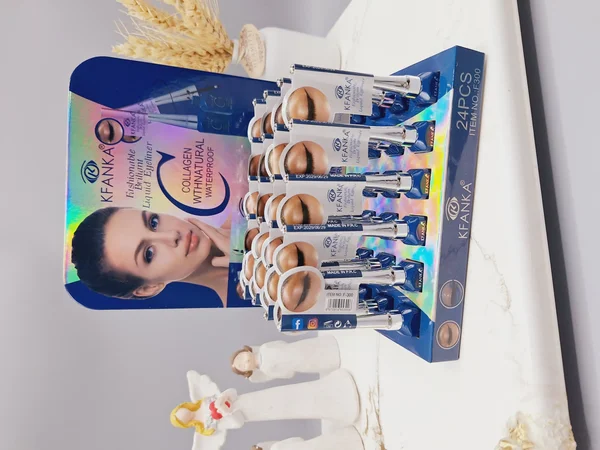 خط چشم مشکی ماژیکی کوزه ای با کیفیت و ضد آب برند ‏KFANK‏ کد F300