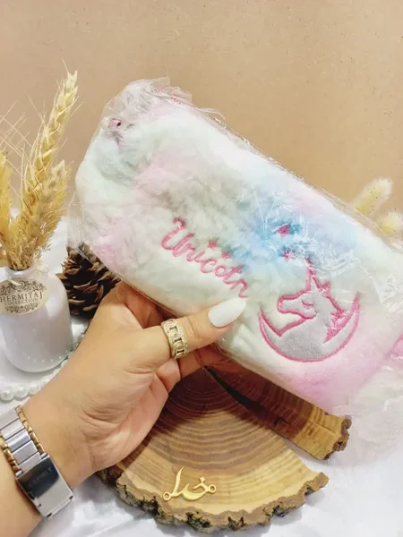 کیف لوازم آرایشی پولیشی طرح اسب یورنیکون