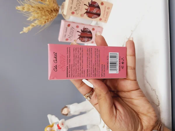 پک رژ لب مایع توت فرنگی کالر کاستل سه عددی کد 4172