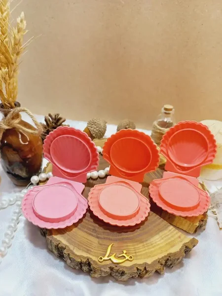 رژگونه پرطرفدار مدل صدفی آرت اسکین Artskin کد 976046