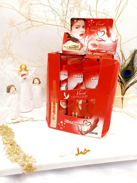 حجم دهنده لب آمپولی فلفلی کیس بیوتی kiss beauty کد 70600