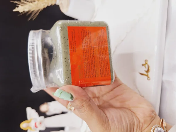 اسکراب و نمک بدن با عصاره دانه قهوه برند اور روزا EVER ROSA کد ER90007