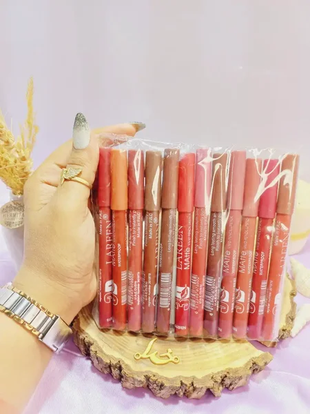 رژ مدادی بدون تراش ضد آب لارن LAREEN بسته 12 عددی