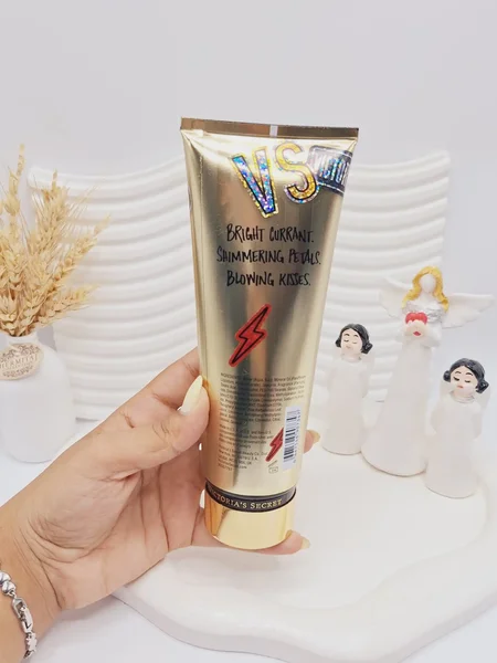 لوسیون بدن ویکتوریا سکرت مدل RUNWAY ANGEL حجم 237 میل کد 7347