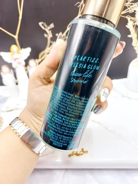 بادی اسپلش 250 ml شاین دار ویکتوریا سکرت مدل EMERALD اورجینال