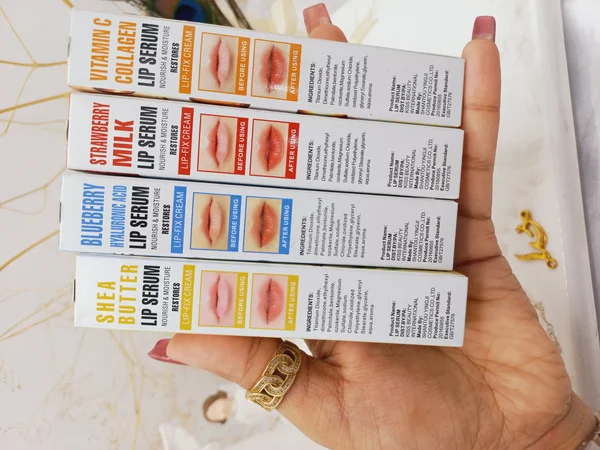 سرم تغذیه کننده و مرطوب کننده و آبرسان لب کیس بیوتی kiss beauty کد 201608