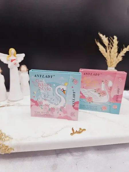 پالت سایه بسیار کاربری 39 رنگ طرح قو برند آنالیدی ANYLADY کد 86590